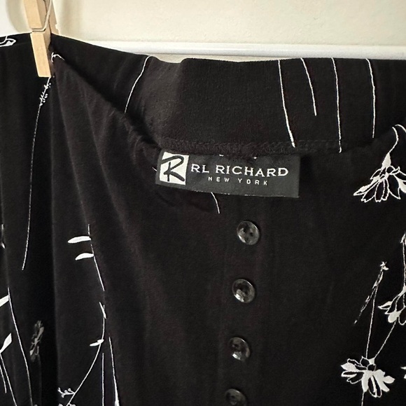 Black and White Floral Midi Skirt RL RICHARD NEW YORK - Picture 3 of 4